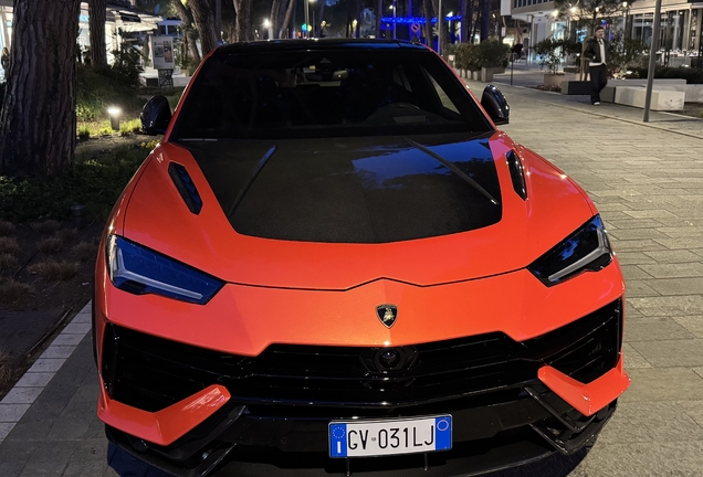 Lamborghini Urus Performante