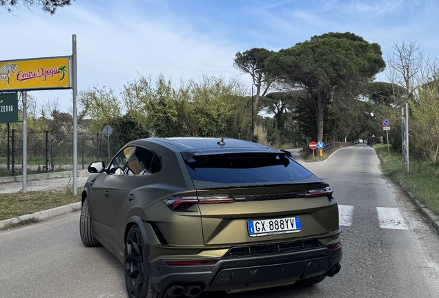 Lamborghini Urus Performante