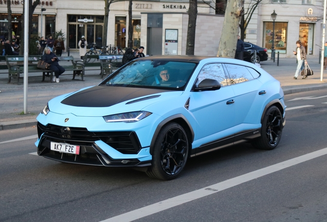Lamborghini Urus Performante