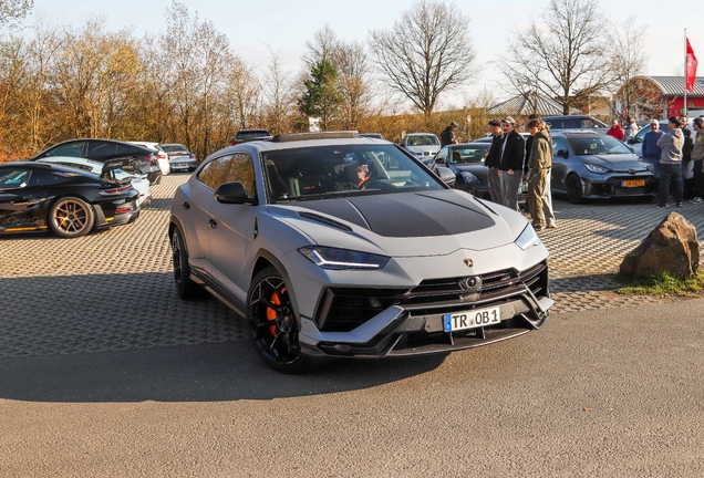 Lamborghini Urus Performante