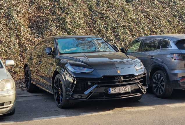 Lamborghini Urus S
