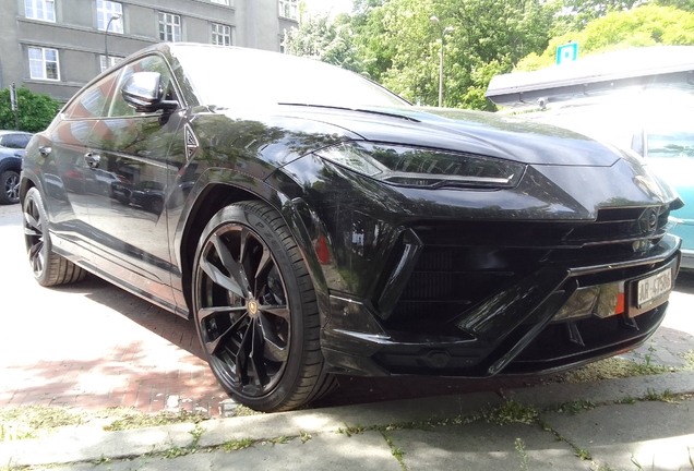 Lamborghini Urus S