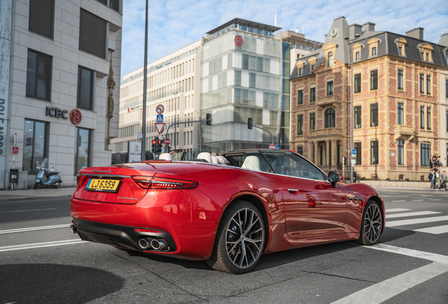Maserati GranCabrio Modena