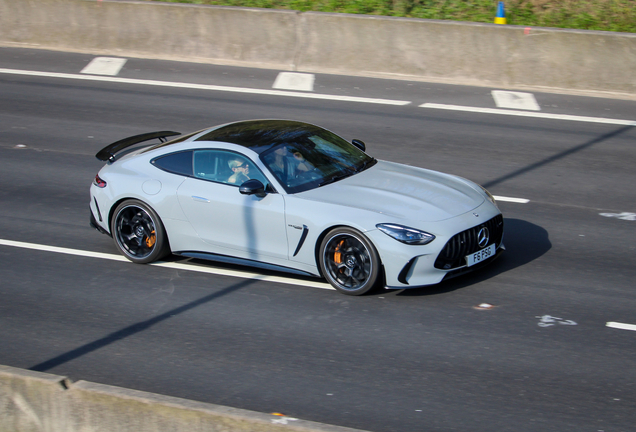 Mercedes-AMG GT 63 C192