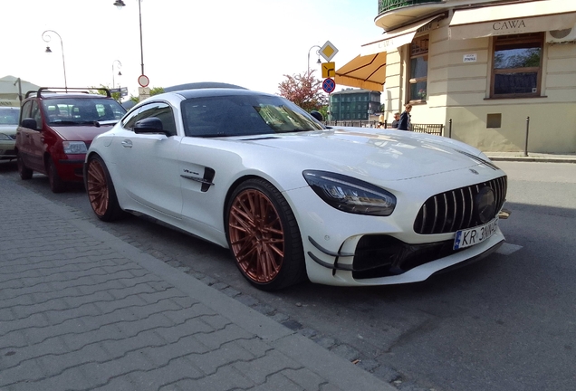 Mercedes-AMG GT R C190 2019