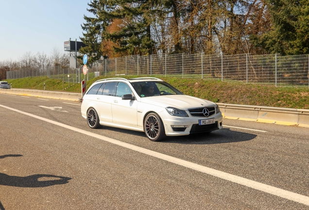Mercedes-Benz C 63 AMG Estate 2012