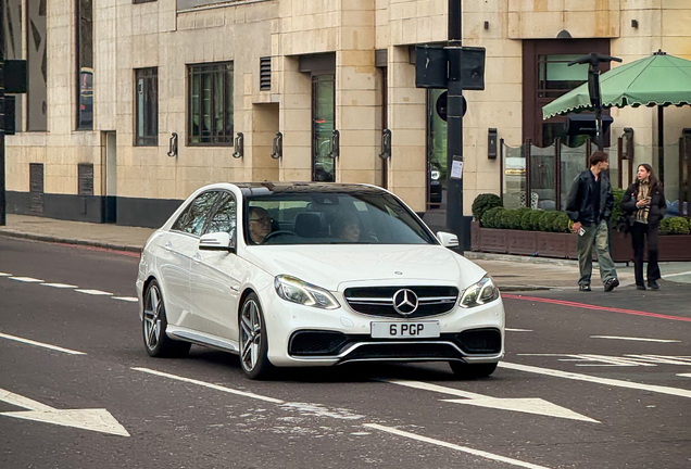 Mercedes-Benz E 63 AMG S W212