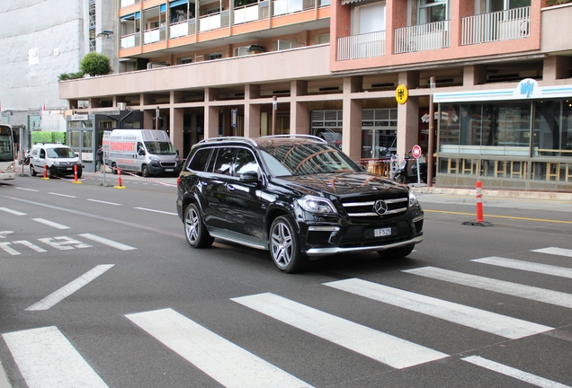 Mercedes-Benz GL 63 AMG X166