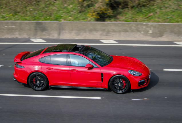 Porsche 971 Panamera GTS MkII