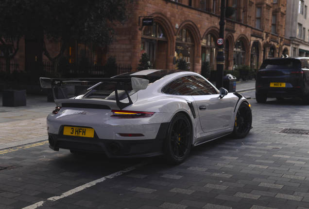 Porsche 991 GT2 RS Weissach Package