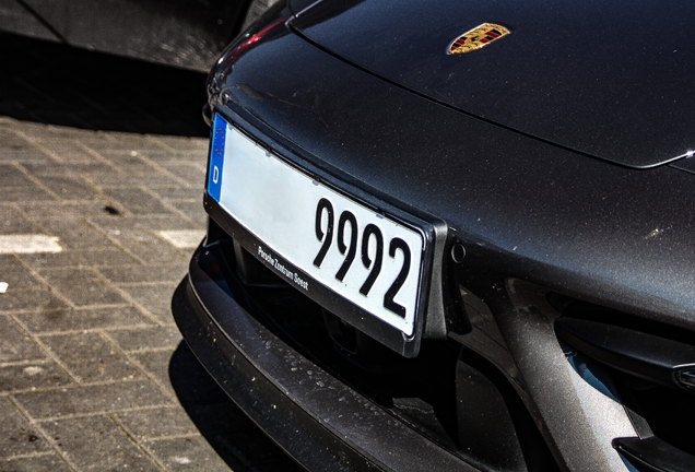 Porsche 992 Carrera 4 GTS Cabriolet MkI