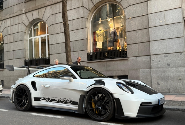 Porsche 992 GT3 RS MkI Weissach Package