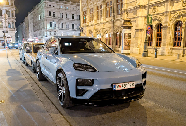 Porsche Macan EV Turbo