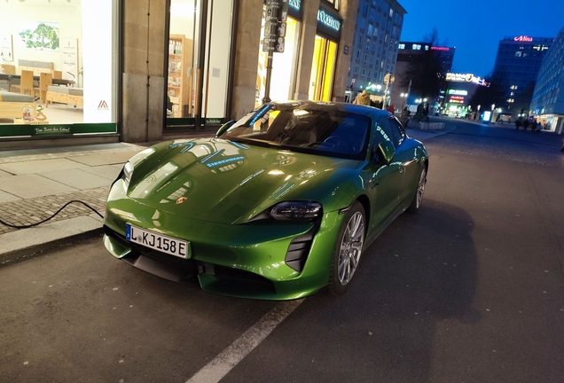 Porsche Taycan Turbo MkI