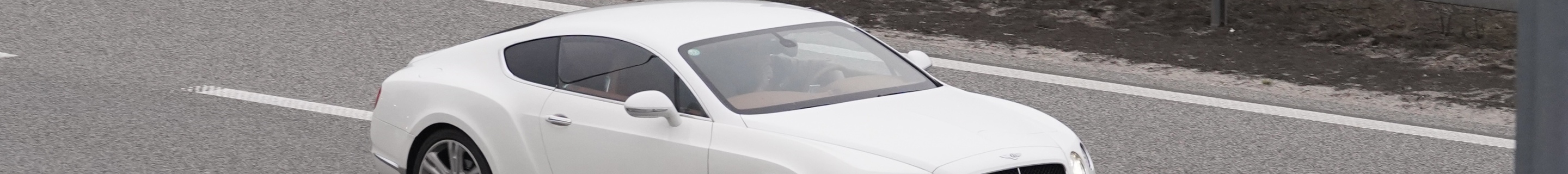 Bentley Continental GT V8