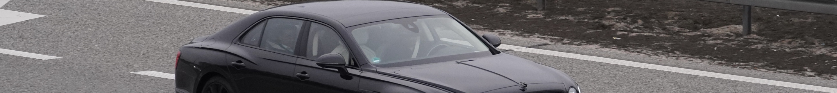 Bentley Flying Spur Mulliner 2025