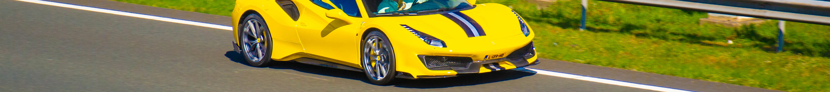 Ferrari 488 Pista