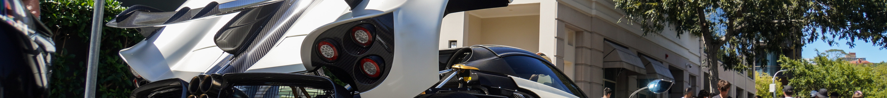 Pagani Huayra Roadster