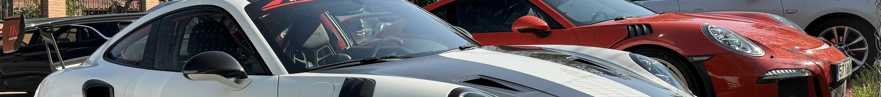 Porsche 991 GT2 RS Weissach Package Manthey Racing