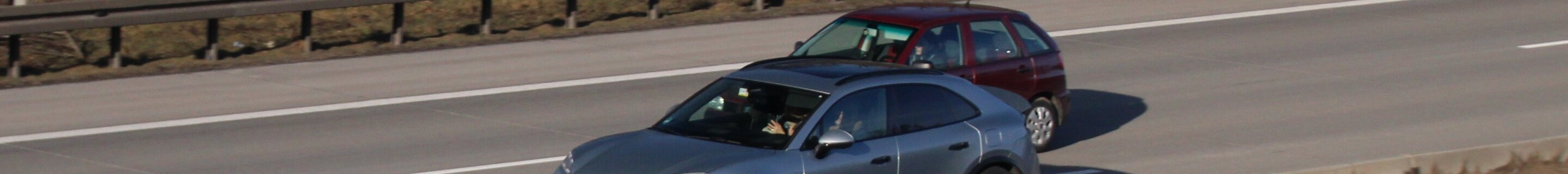 Porsche Macan EV Turbo