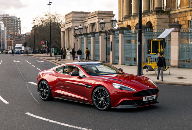 Aston Martin Vanquish 2013