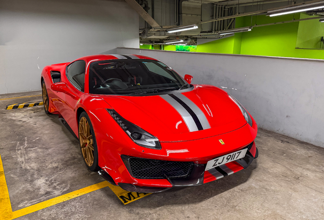 Ferrari 488 Pista