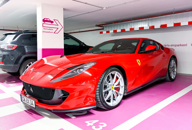 Ferrari 812 Superfast