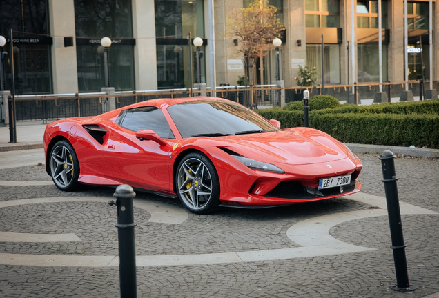 Ferrari F8 Spider