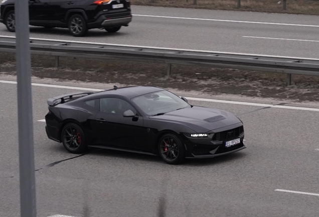 Ford Mustang Dark Horse 2024