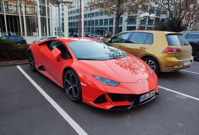 Lamborghini Huracán LP640-4 EVO