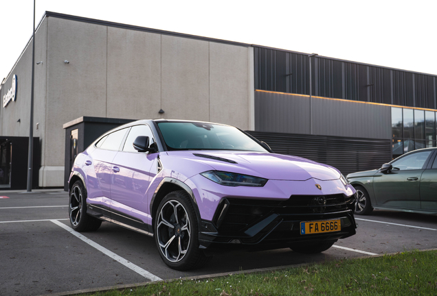 Lamborghini Urus S