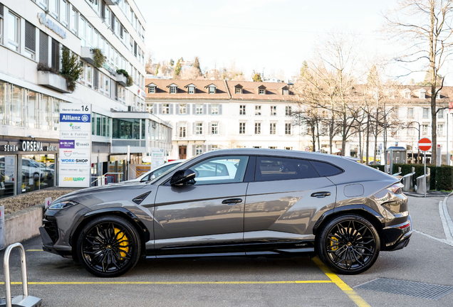 Lamborghini Urus SE