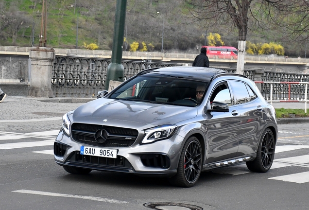Mercedes-AMG GLA 45 X156 2017