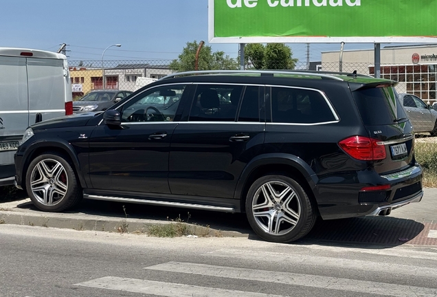 Mercedes-Benz GL 63 AMG X166