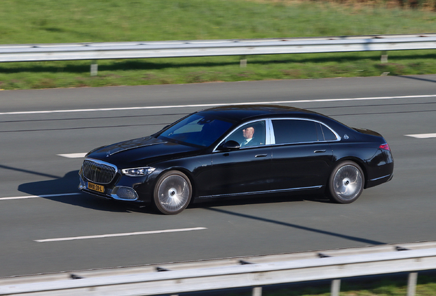 Mercedes-Maybach S 680 X223