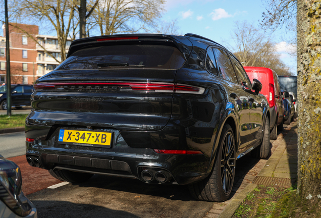 Porsche 9YA Cayenne Turbo E-Hybrid
