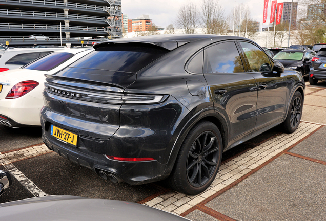 Porsche Cayenne Coupé Turbo E-Hybrid