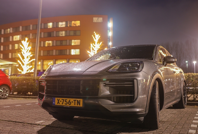 Porsche Cayenne Coupé Turbo E-Hybrid