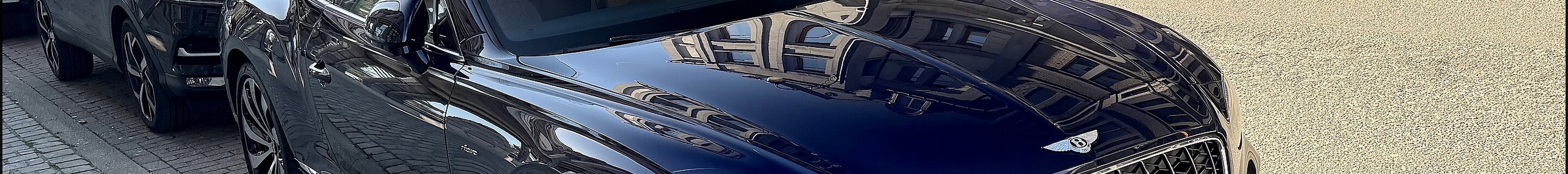 Bentley Continental GT Azure 2025