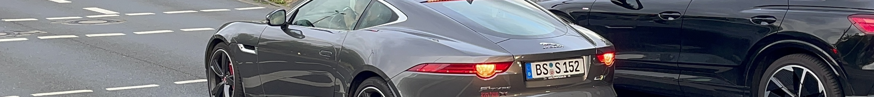 Jaguar F-TYPE R Coupé