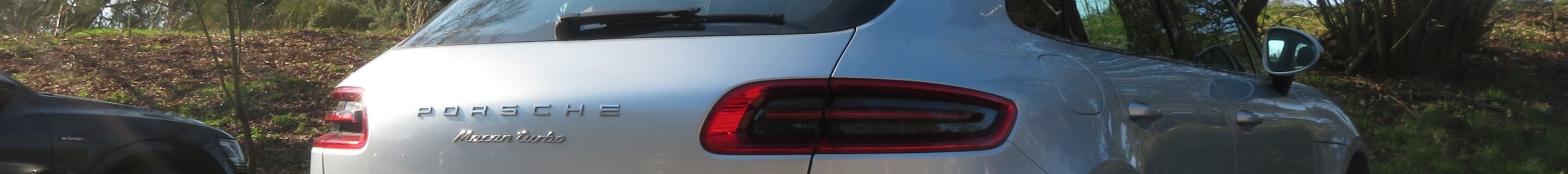 Porsche 95B Macan Turbo MkI