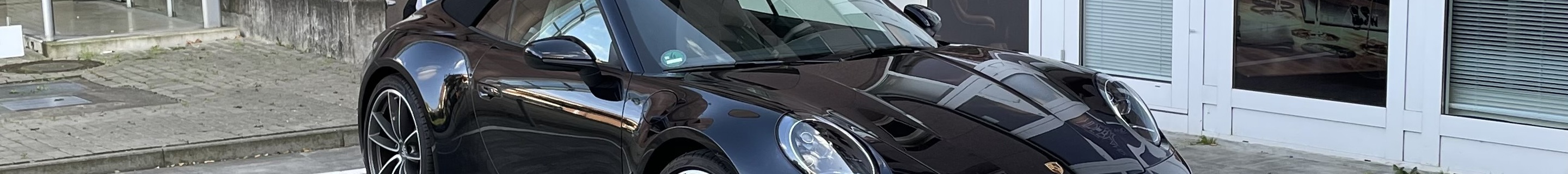 Porsche 992 Carrera 4S Cabriolet MkI