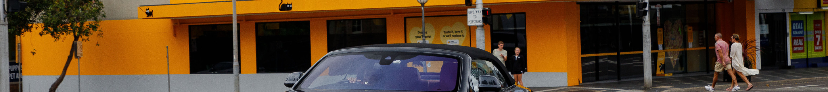 Rolls-Royce Dawn Black Badge