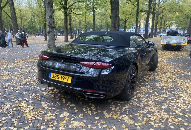 Bentley Continental GTC 2025