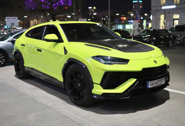 Lamborghini Urus Performante