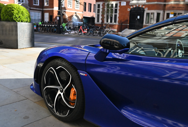 McLaren 750S Spider