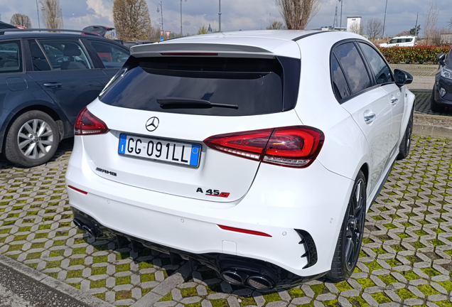 Mercedes-AMG A 45 S W177