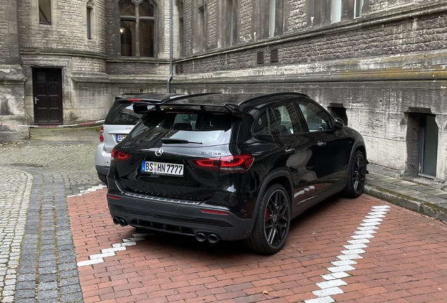Mercedes-AMG GLA 45 S 4MATIC+ H247