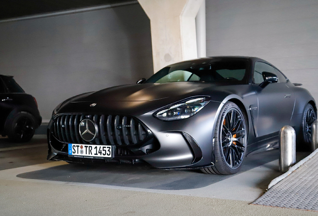 Mercedes-AMG GT 63 C192