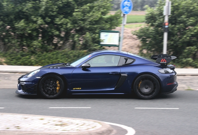 Porsche 718 Cayman GT4 RS Weissach Package Manthey Racing